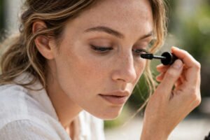 Best Mascara for Sensitive Eyes: How Long Until You See Results?